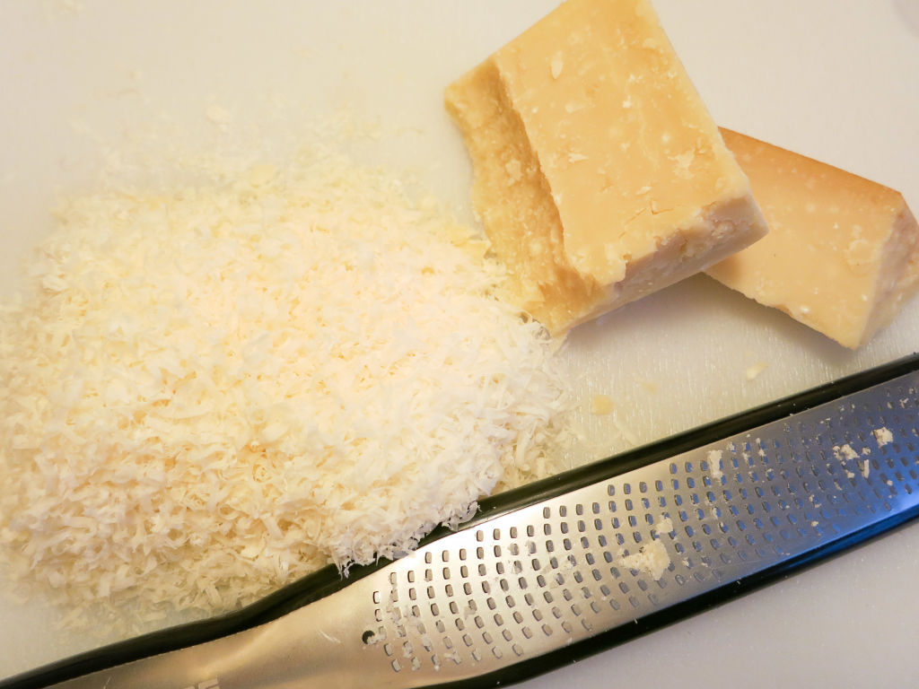 USE FRESHLY GRATED PARMEGIANO REGGIANO FOR BEST RESULTS
