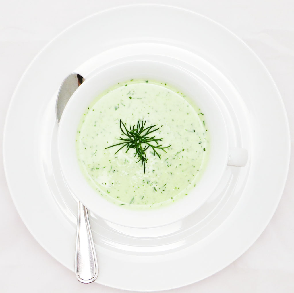 Beat the heat with this healthy Chilled Cucumber Soup!